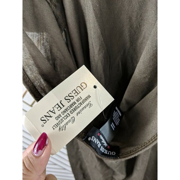 Guess Halter Style Top Tie Flowy Size Medium NEW open back - Picture 8 of 8